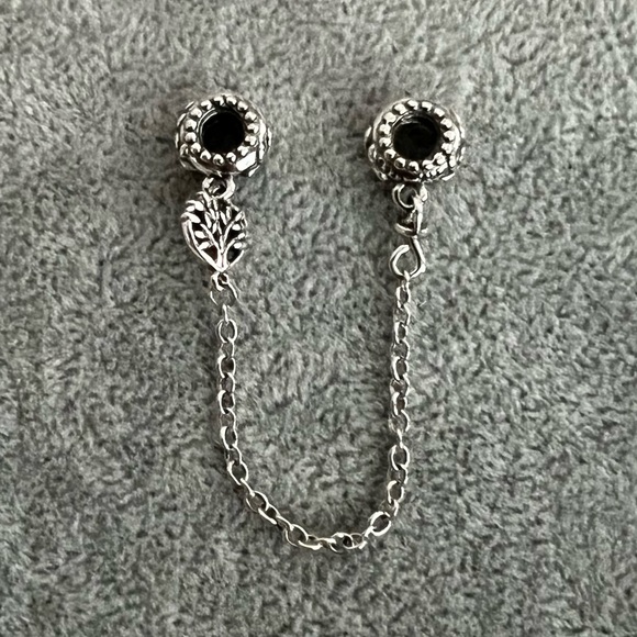 PANDORA Heart Family Tree Safety Chain Charm - Picture 3 of 4